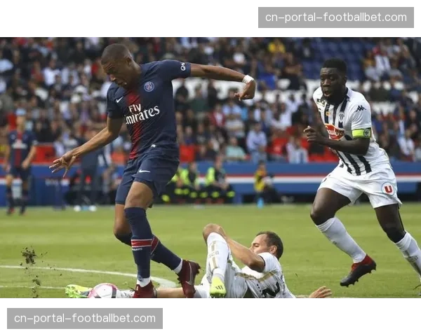 法国体育媒体发布调研：超过六成球迷认为法甲比赛节奏较五年前更快