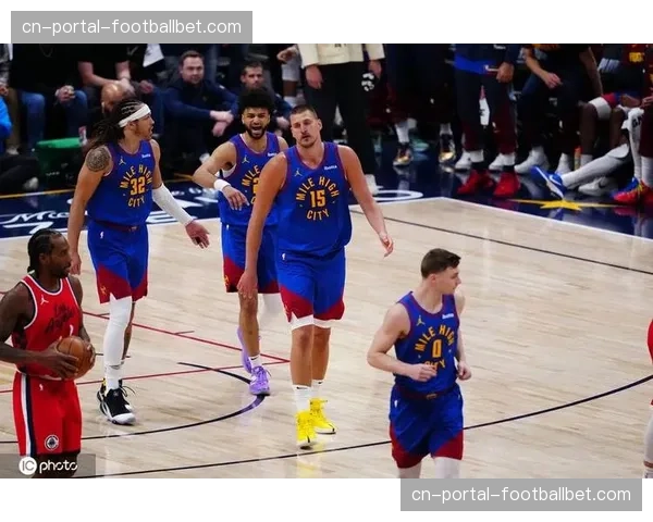 约基奇再取三双，掘金击败快船取得七连胜